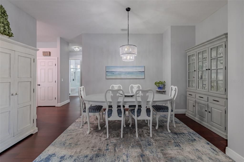 待售: $775,000 (4 贝兹, 3 浴室, 2756 平方英尺)