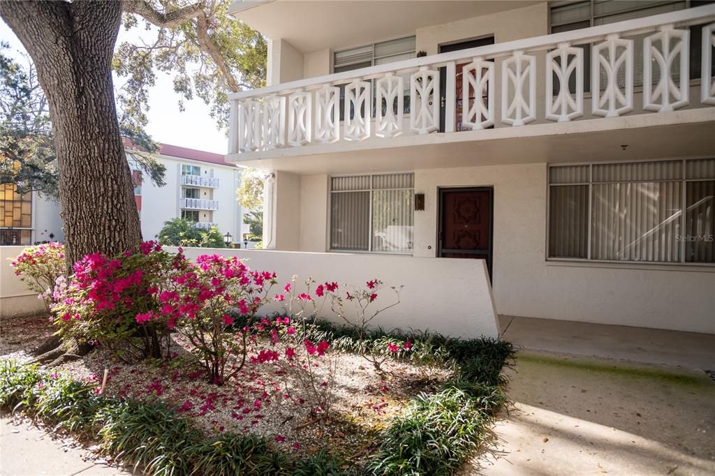 For Rent: $1,850 (2 beds, 2 baths, 1545 Square Feet)