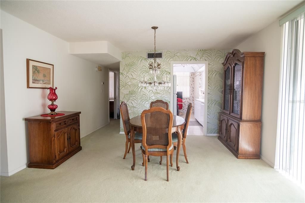 For Rent: $1,850 (2 beds, 2 baths, 1545 Square Feet)