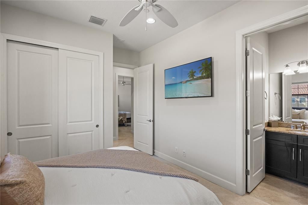 待售: $539,900 (3 贝兹, 3 浴室, 2184 平方英尺)