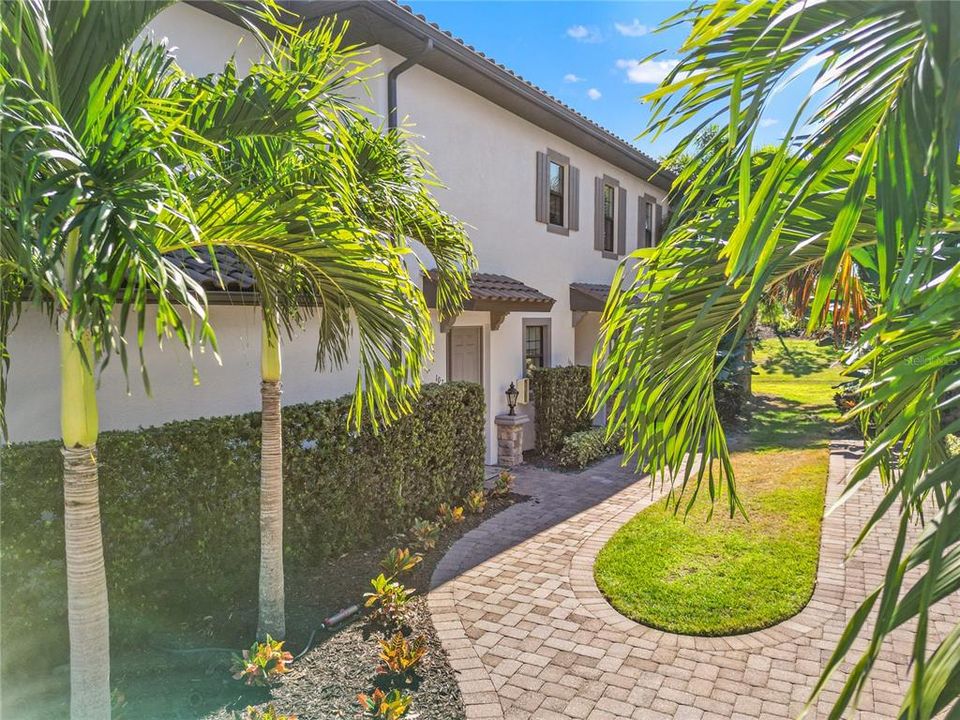 待售: $539,900 (3 贝兹, 3 浴室, 2184 平方英尺)