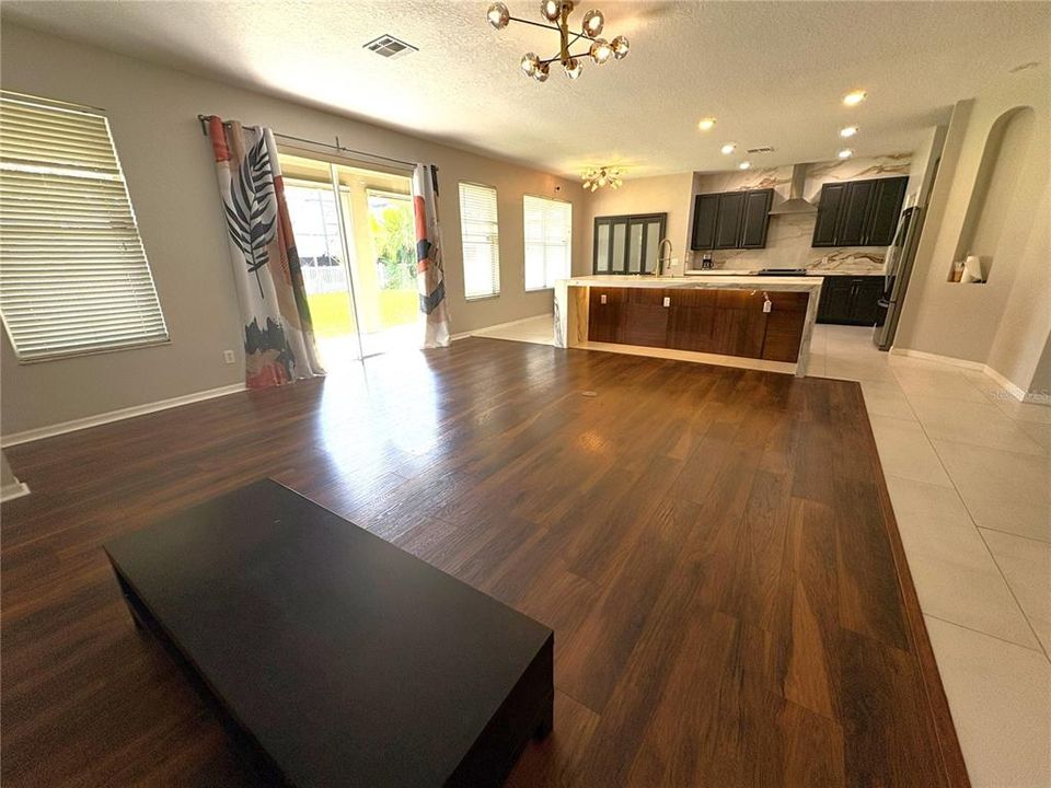 En Renta: $3,695 (5 camas, 3 baños, 3362 Pies cuadrados)