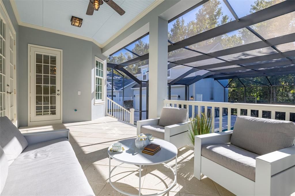 合同活跃: $1,895,000 (6 贝兹, 4 浴室, 4208 平方英尺)