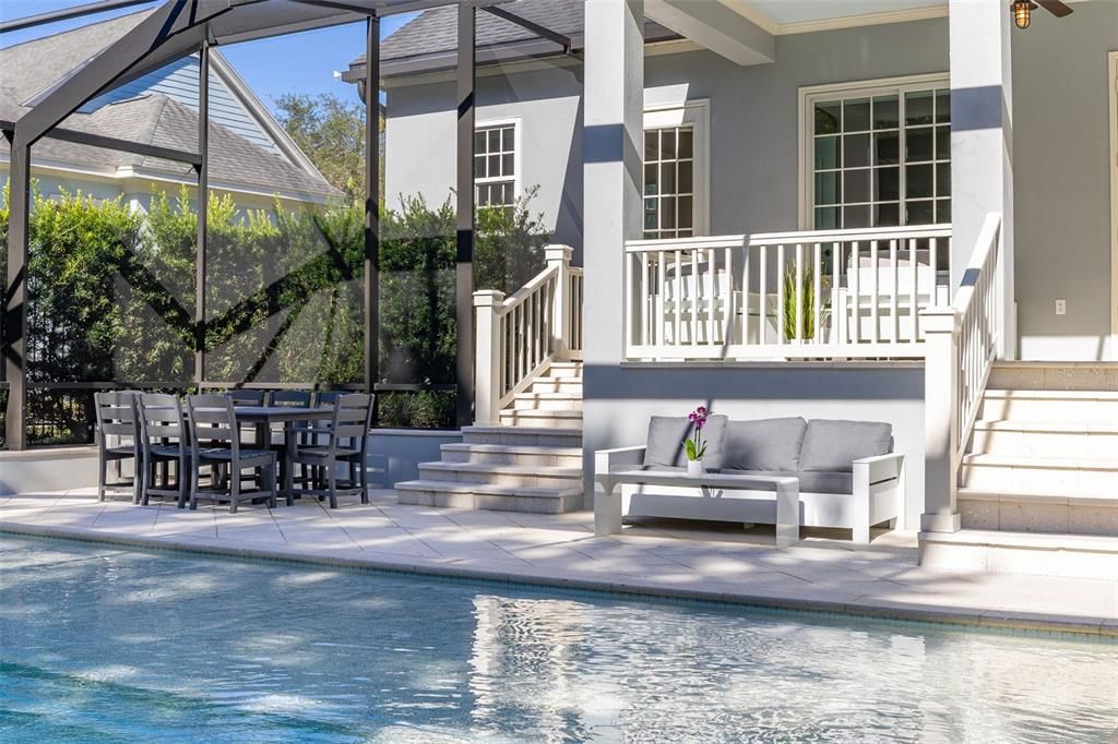 合同活跃: $1,895,000 (6 贝兹, 4 浴室, 4208 平方英尺)