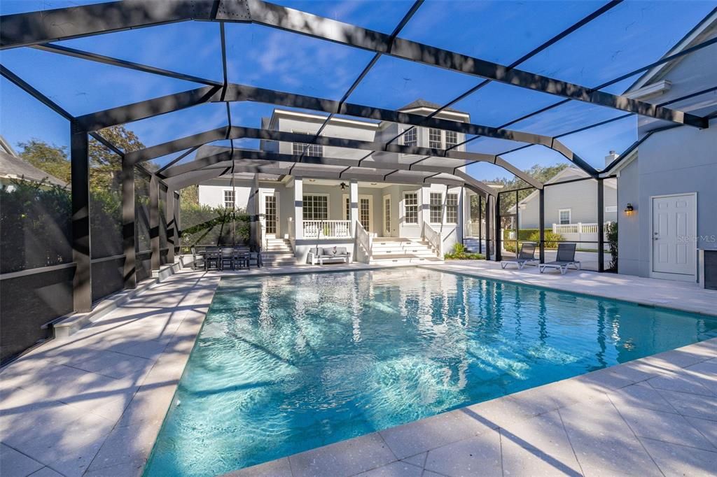 合同活跃: $1,895,000 (6 贝兹, 4 浴室, 4208 平方英尺)