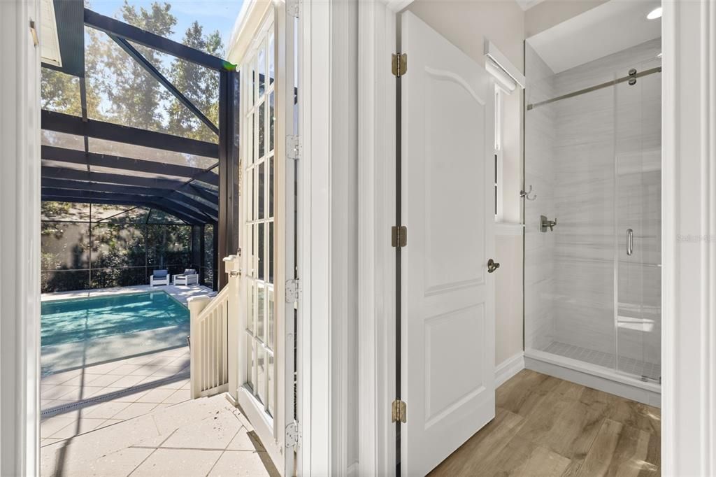 合同活跃: $1,895,000 (6 贝兹, 4 浴室, 4208 平方英尺)