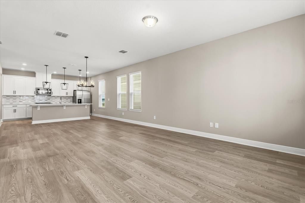 В аренду: $3,200 (4 спален, 2 ванн, 2114 Квадратных фут)