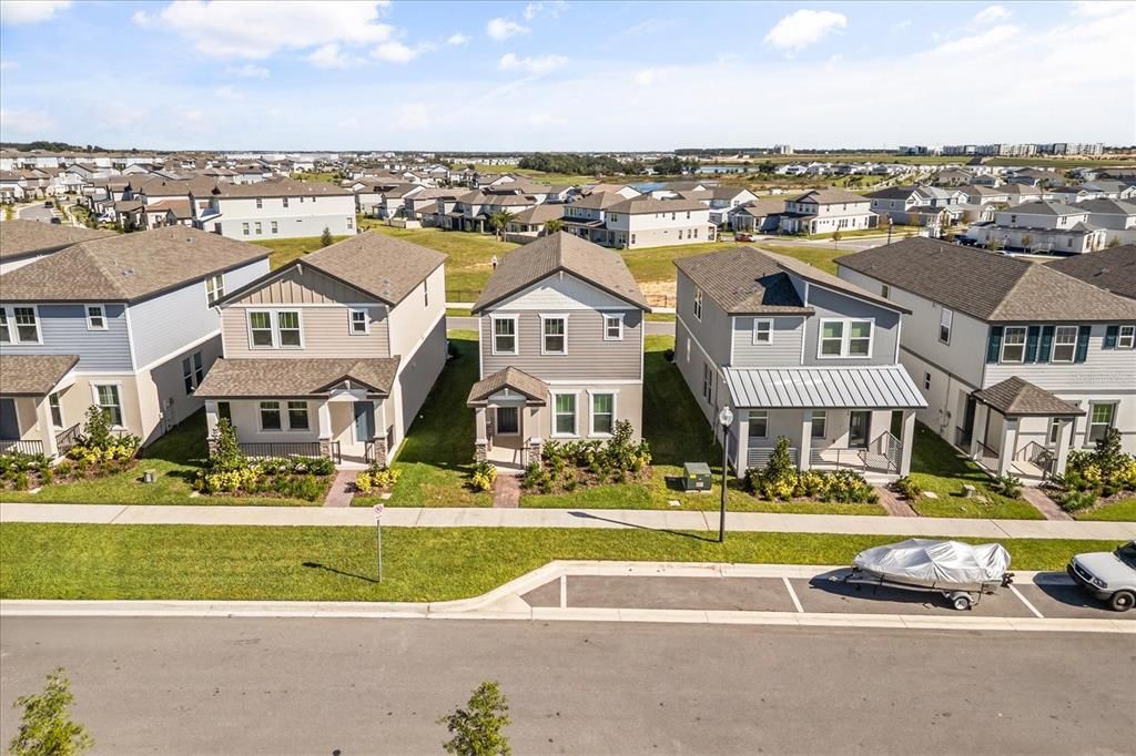 В аренду: $3,200 (4 спален, 2 ванн, 2114 Квадратных фут)