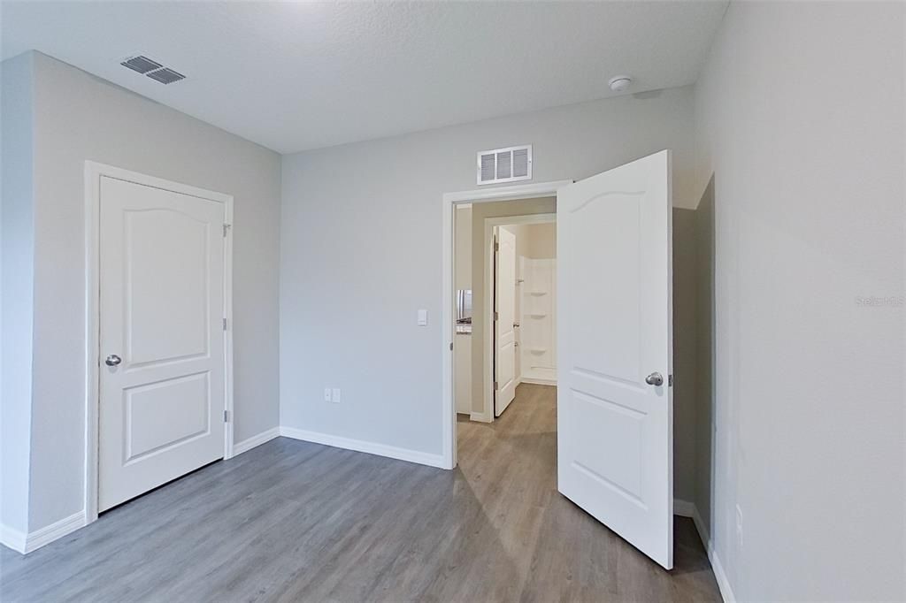 En Renta: $2,315 (5 camas, 3 baños, 2447 Pies cuadrados)