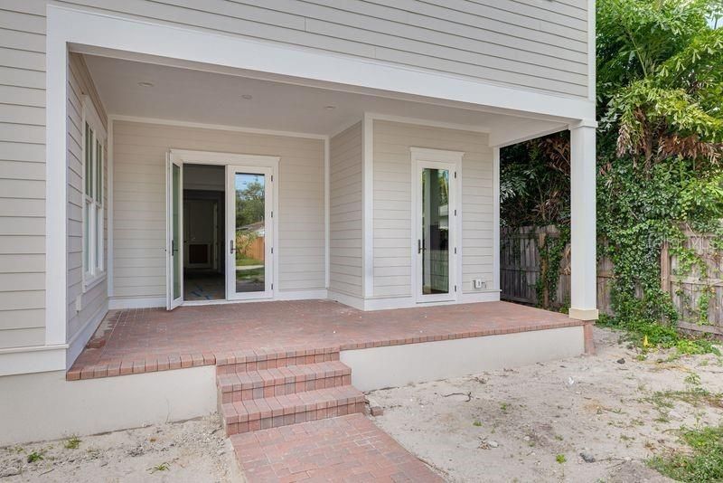 待售: $1,399,000 (5 贝兹, 3 浴室, 2990 平方英尺)