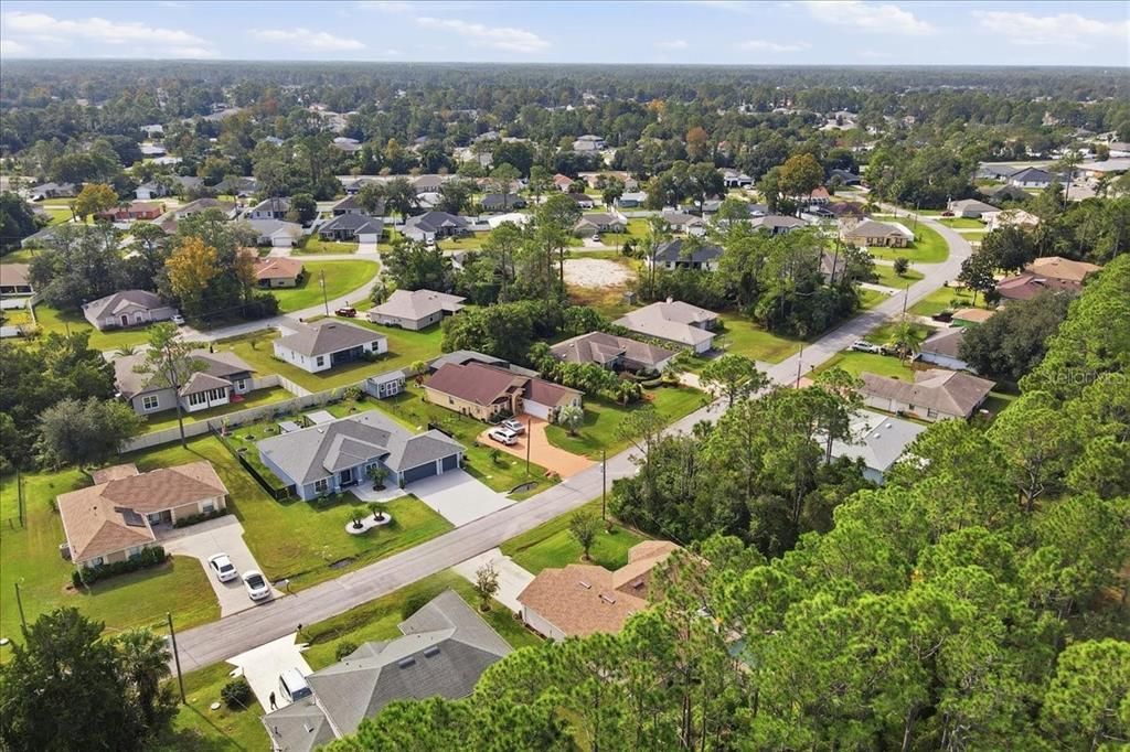 合同活跃: $399,900 (3 贝兹, 2 浴室, 1626 平方英尺)