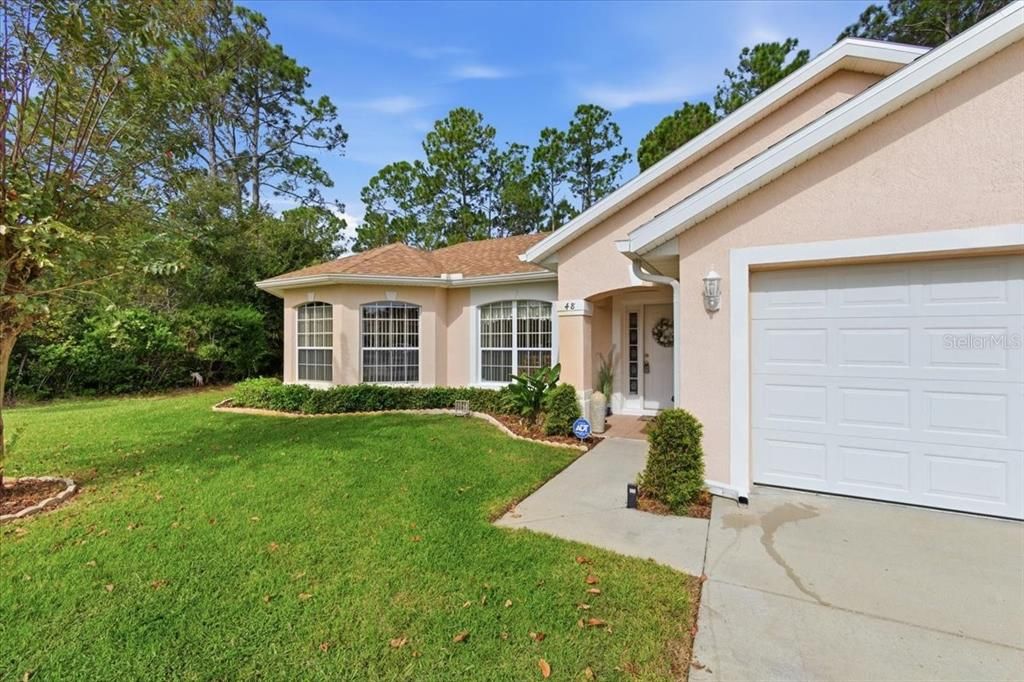 合同活跃: $399,900 (3 贝兹, 2 浴室, 1626 平方英尺)