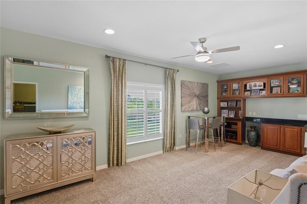 待售: $1,050,000 (5 贝兹, 4 浴室, 4375 平方英尺)