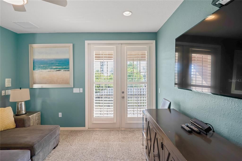 待售: $1,050,000 (5 贝兹, 4 浴室, 4375 平方英尺)