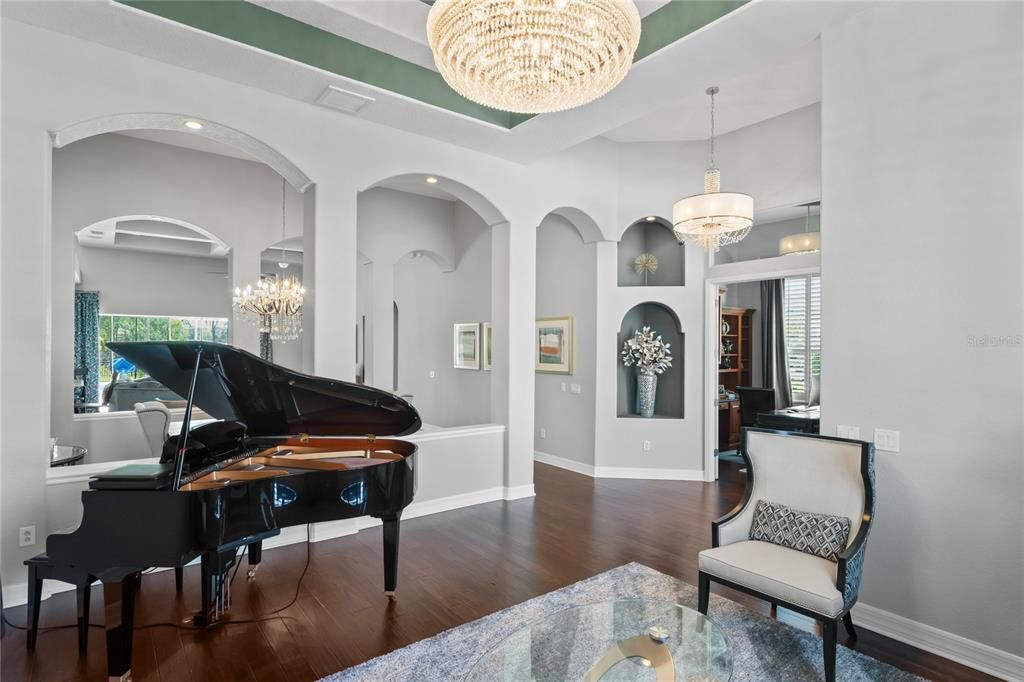 待售: $1,050,000 (5 贝兹, 4 浴室, 4375 平方英尺)