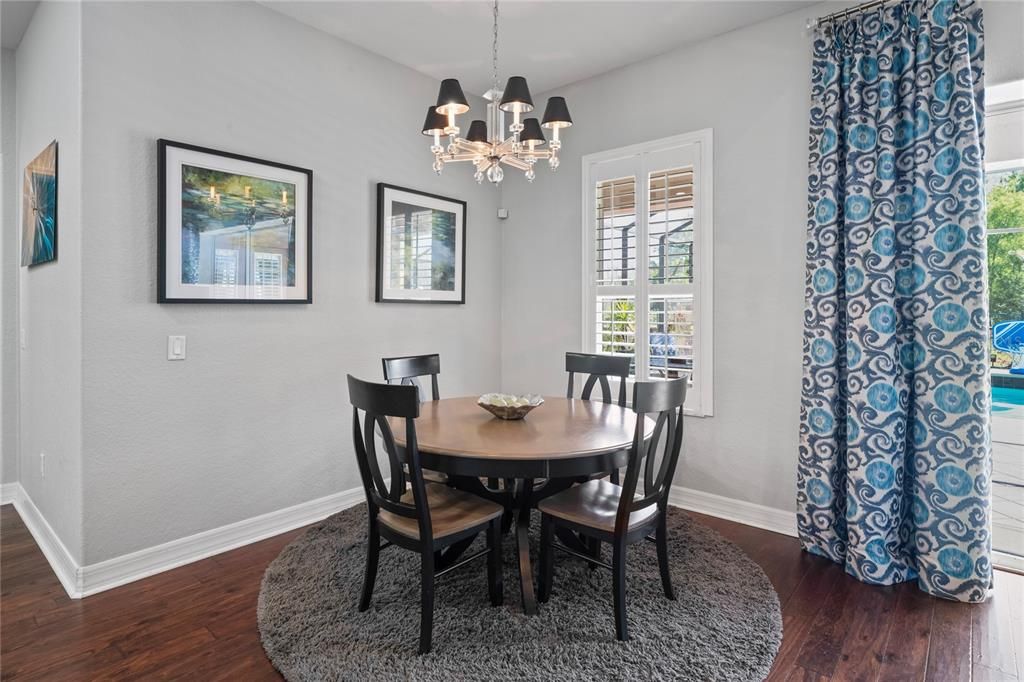 待售: $1,050,000 (5 贝兹, 4 浴室, 4375 平方英尺)