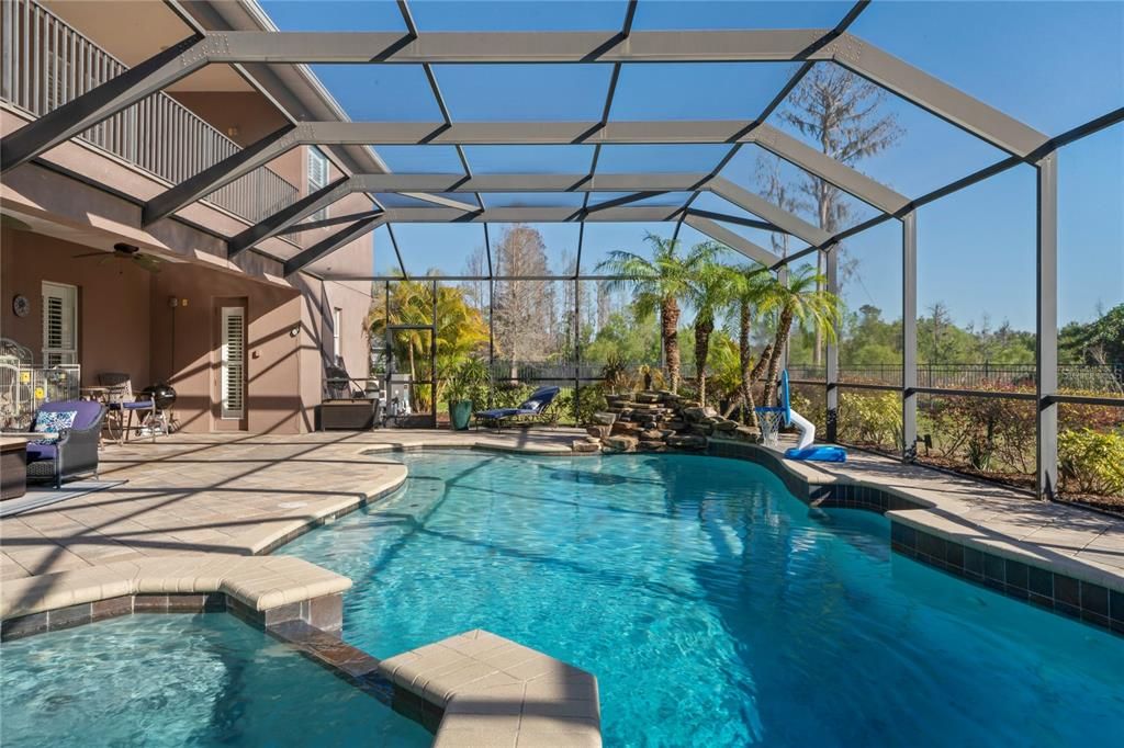 待售: $1,050,000 (5 贝兹, 4 浴室, 4375 平方英尺)