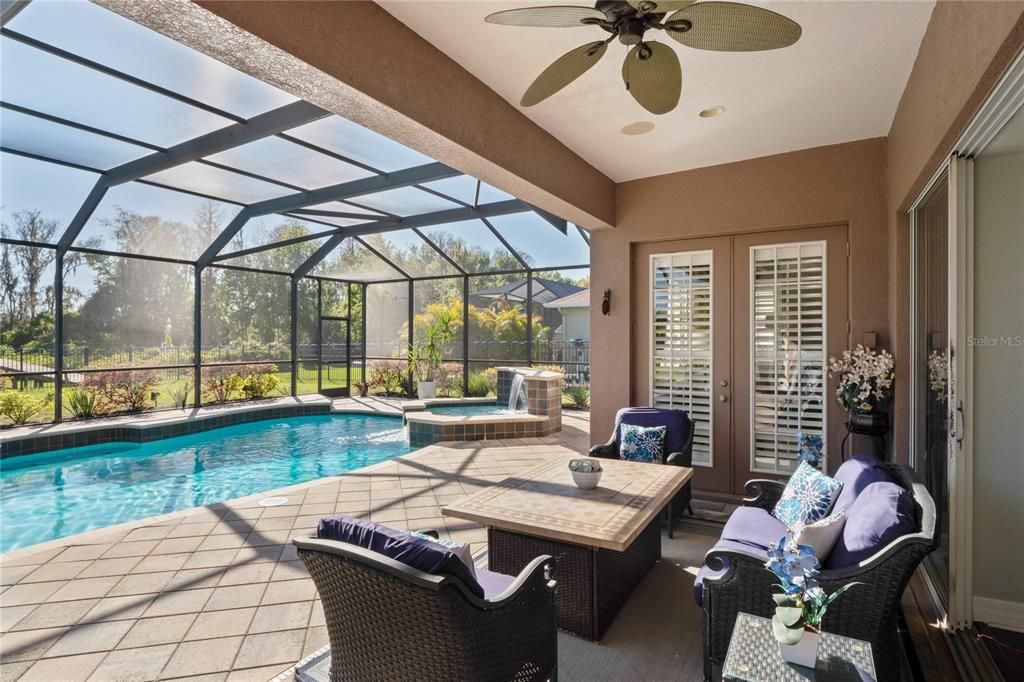 待售: $1,050,000 (5 贝兹, 4 浴室, 4375 平方英尺)