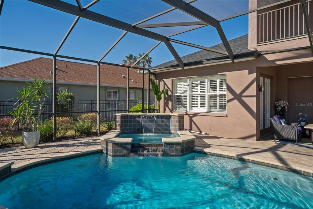 待售: $1,050,000 (5 贝兹, 4 浴室, 4375 平方英尺)