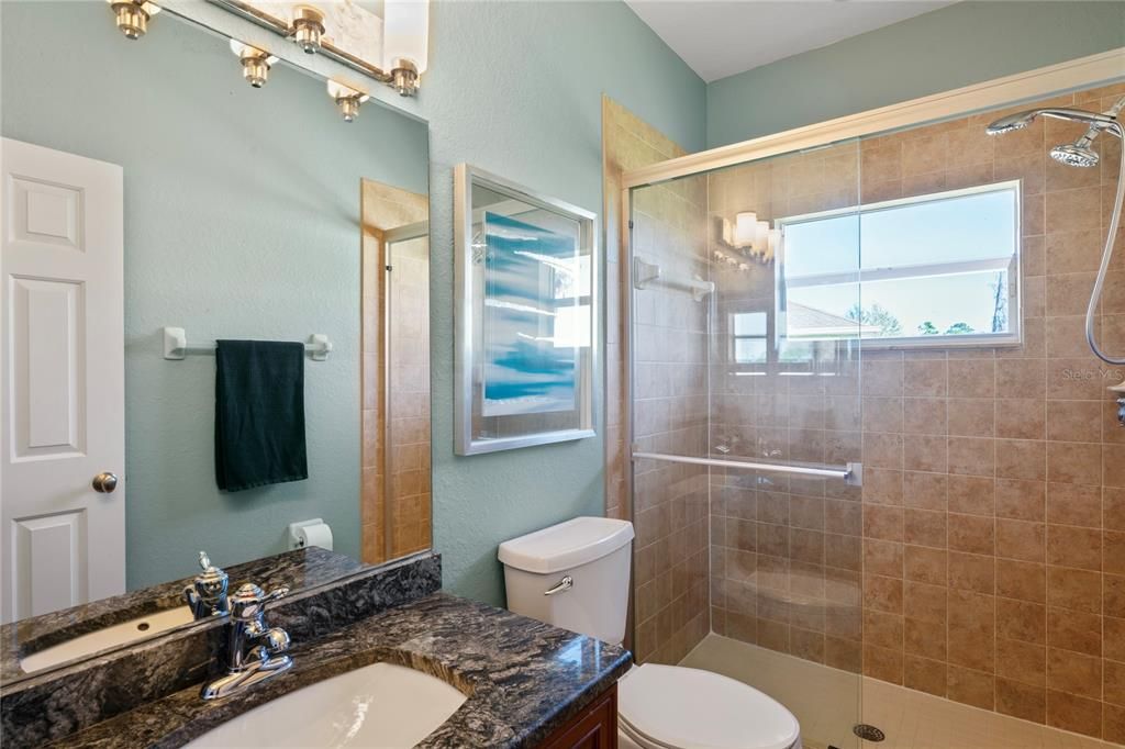 待售: $1,050,000 (5 贝兹, 4 浴室, 4375 平方英尺)