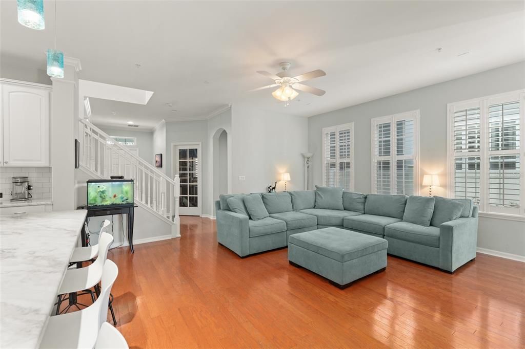 待售: $1,140,000 (4 贝兹, 3 浴室, 2518 平方英尺)