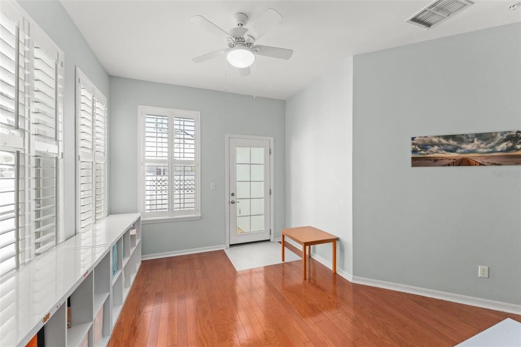 待售: $1,140,000 (4 贝兹, 3 浴室, 2518 平方英尺)