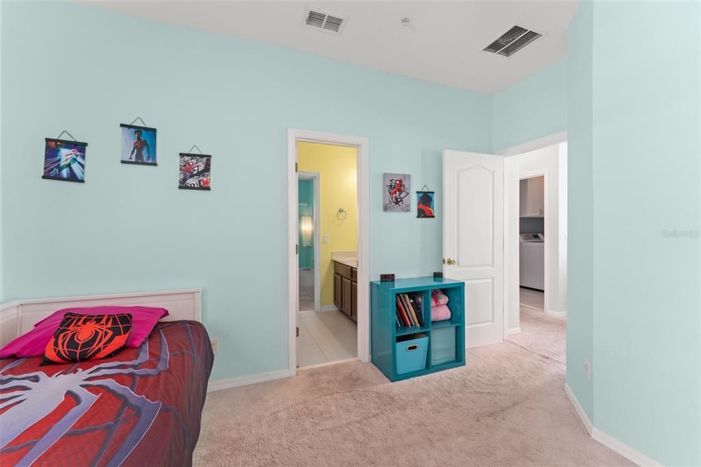 待售: $1,140,000 (4 贝兹, 3 浴室, 2518 平方英尺)