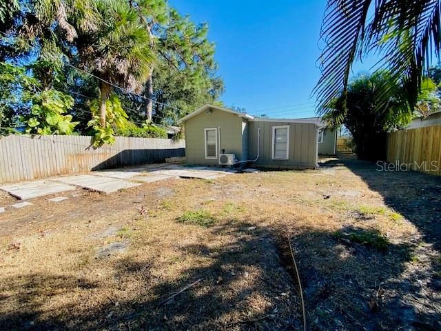 Active With Contract: $2,500 (4 beds, 2 baths, 1348 Square Feet)