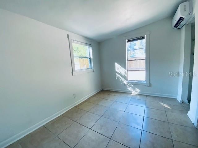 Active With Contract: $2,500 (4 beds, 2 baths, 1348 Square Feet)