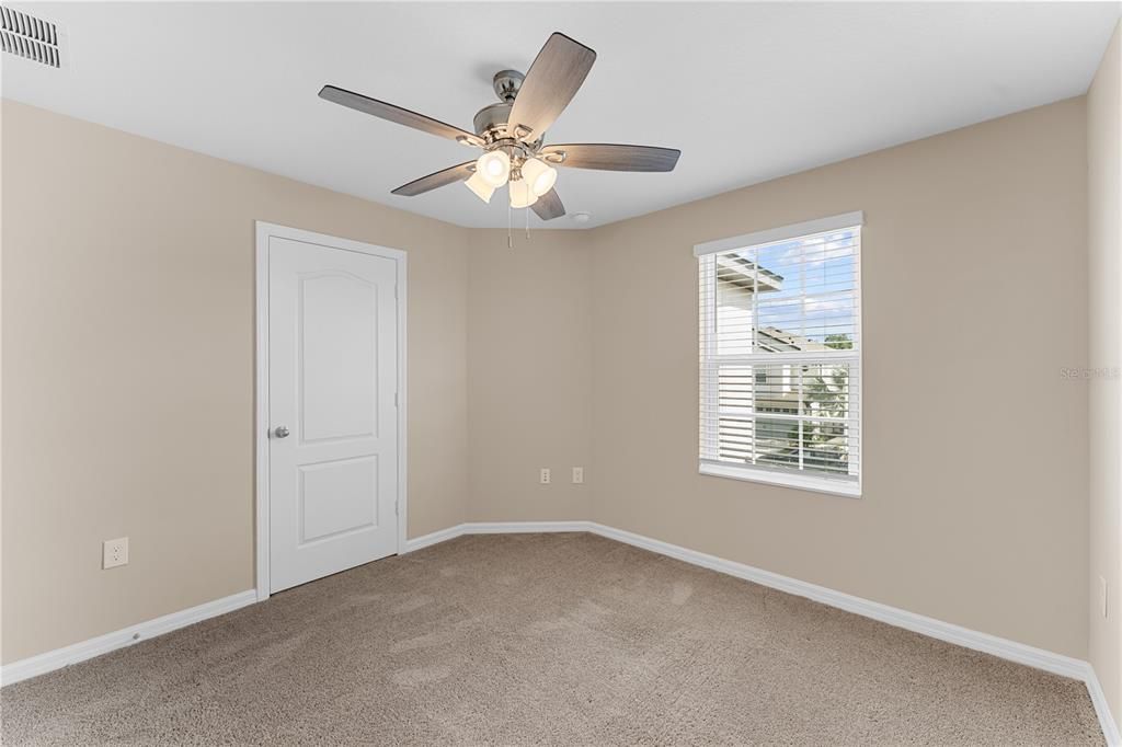 For Rent: $2,300 (3 beds, 2 baths, 1856 Square Feet)