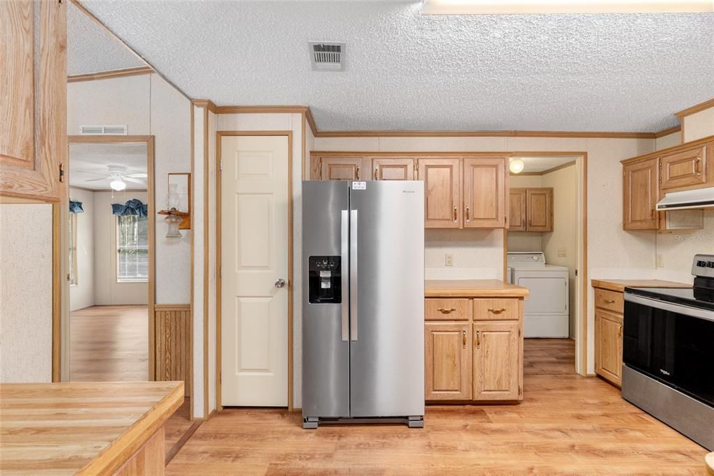 En Venta: $337,500 (3 camas, 2 baños, 1404 Pies cuadrados)