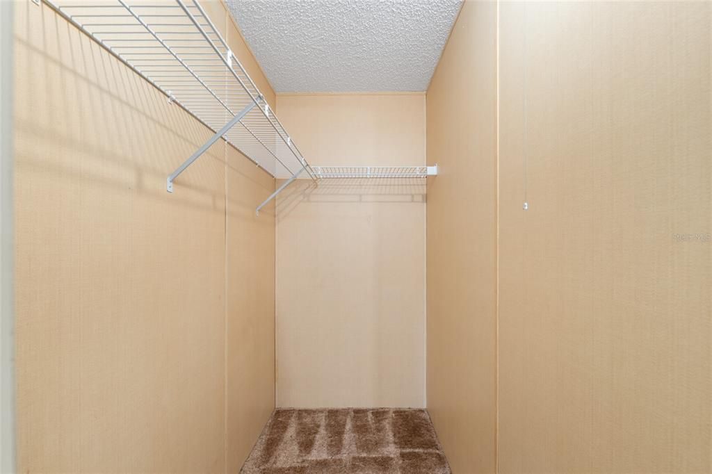 En Venta: $337,500 (3 camas, 2 baños, 1404 Pies cuadrados)