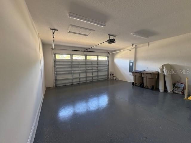 En Renta: $2,650 (4 camas, 2 baños, 1901 Pies cuadrados)