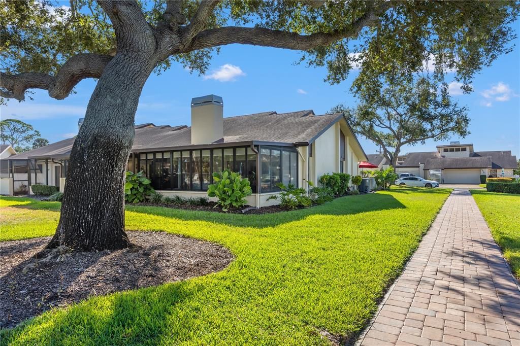 En Venta: $382,500 (2 camas, 2 baños, 1573 Pies cuadrados)