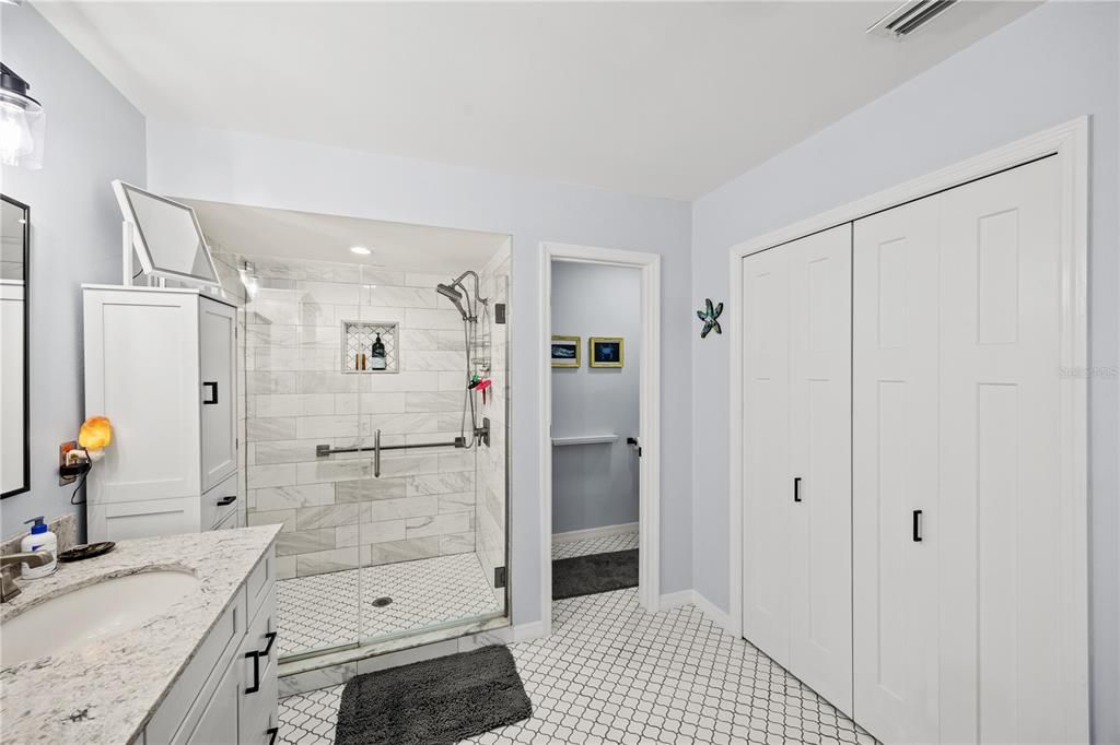 En Venta: $382,500 (2 camas, 2 baños, 1573 Pies cuadrados)