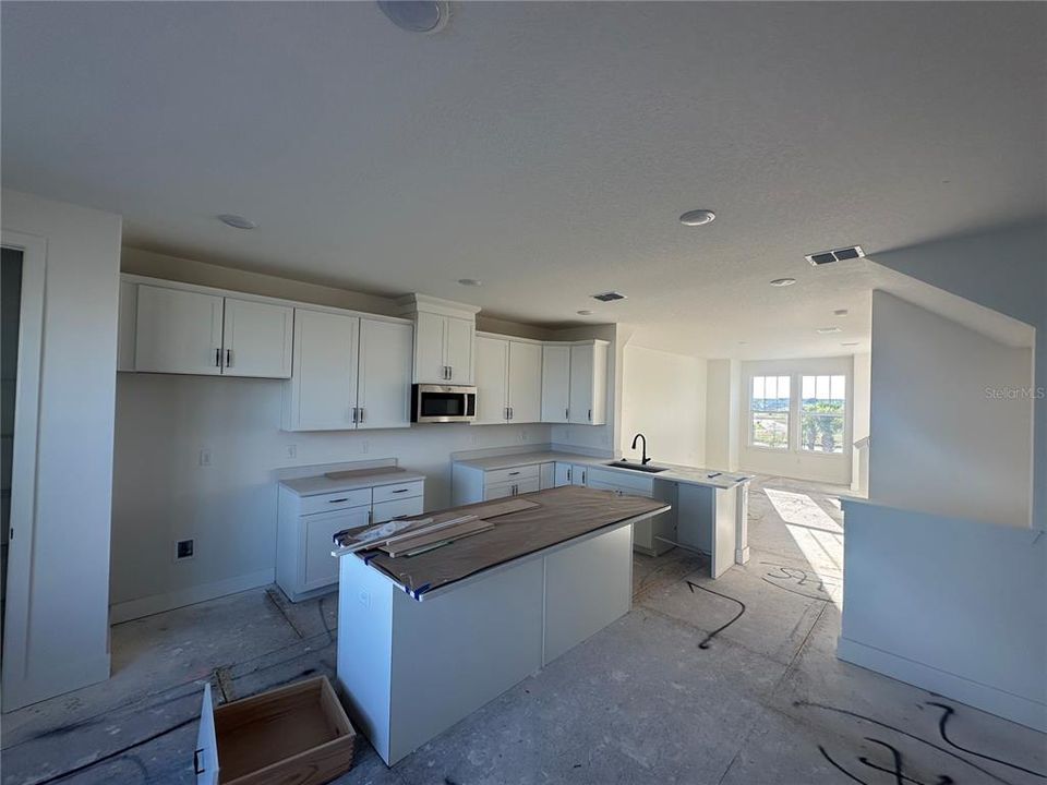 For Sale: $461,940 (3 beds, 2 baths, 1881 Square Feet)