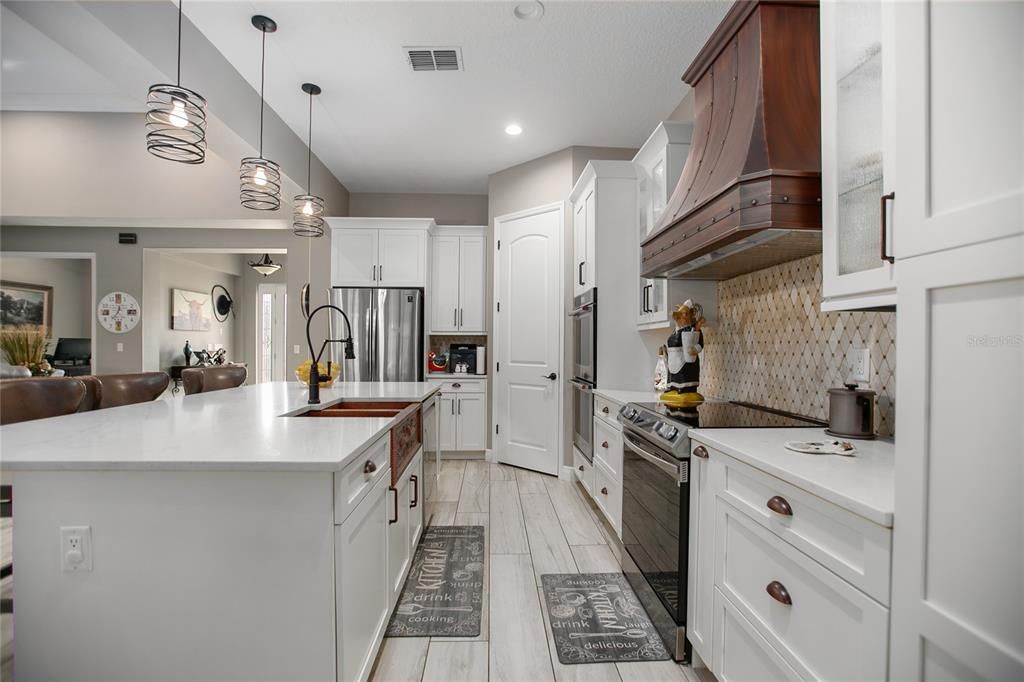 待售: $774,900 (3 贝兹, 2 浴室, 2343 平方英尺)