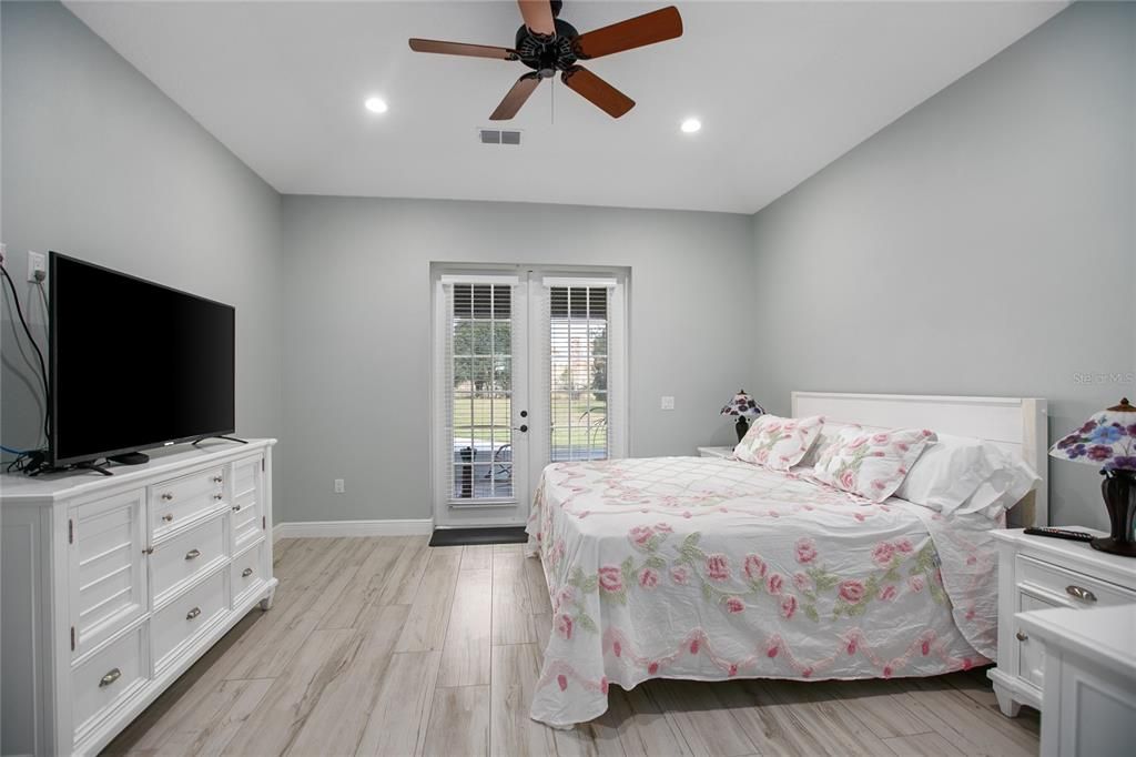 待售: $774,900 (3 贝兹, 2 浴室, 2343 平方英尺)