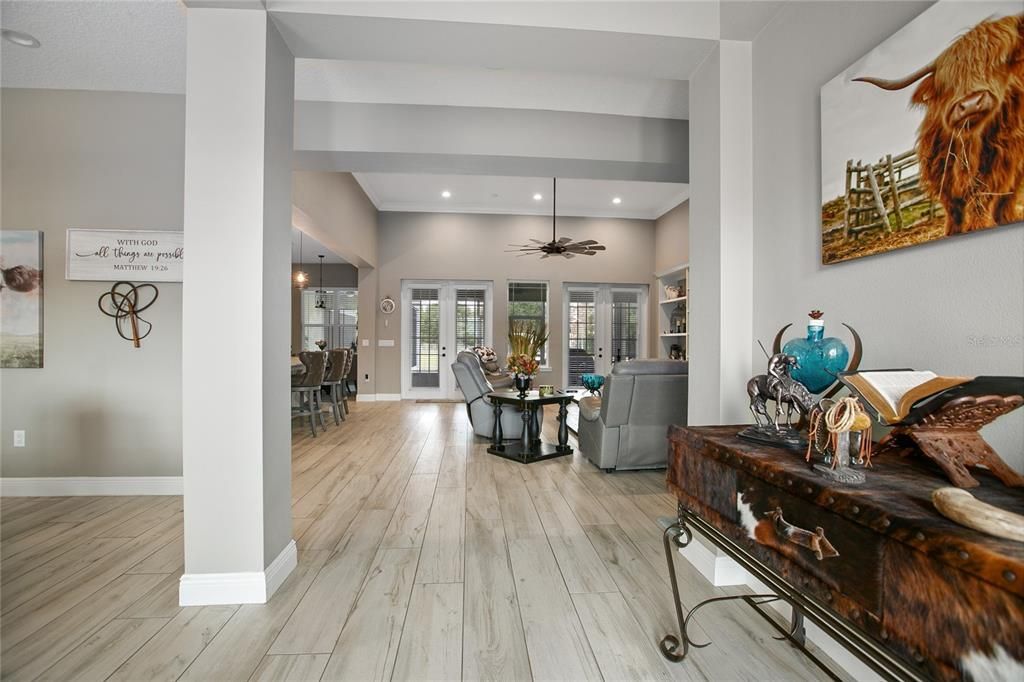 待售: $774,900 (3 贝兹, 2 浴室, 2343 平方英尺)