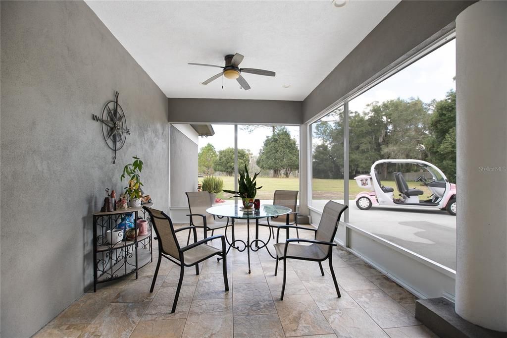 待售: $774,900 (3 贝兹, 2 浴室, 2343 平方英尺)