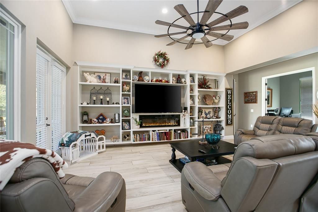 待售: $774,900 (3 贝兹, 2 浴室, 2343 平方英尺)