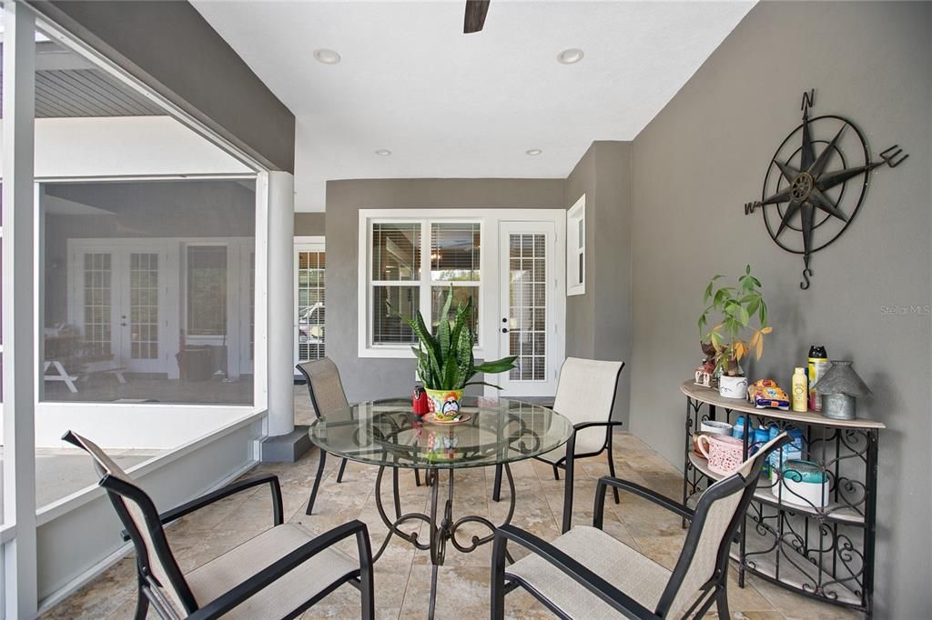 待售: $774,900 (3 贝兹, 2 浴室, 2343 平方英尺)