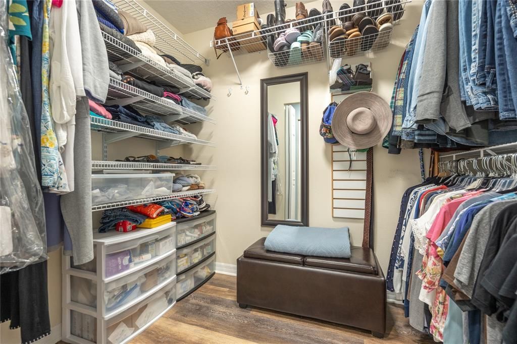 For Sale: $510,000 (4 beds, 2 baths, 2205 Square Feet)