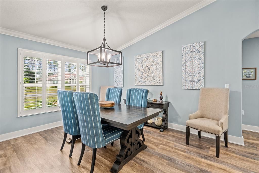 For Sale: $510,000 (4 beds, 2 baths, 2205 Square Feet)