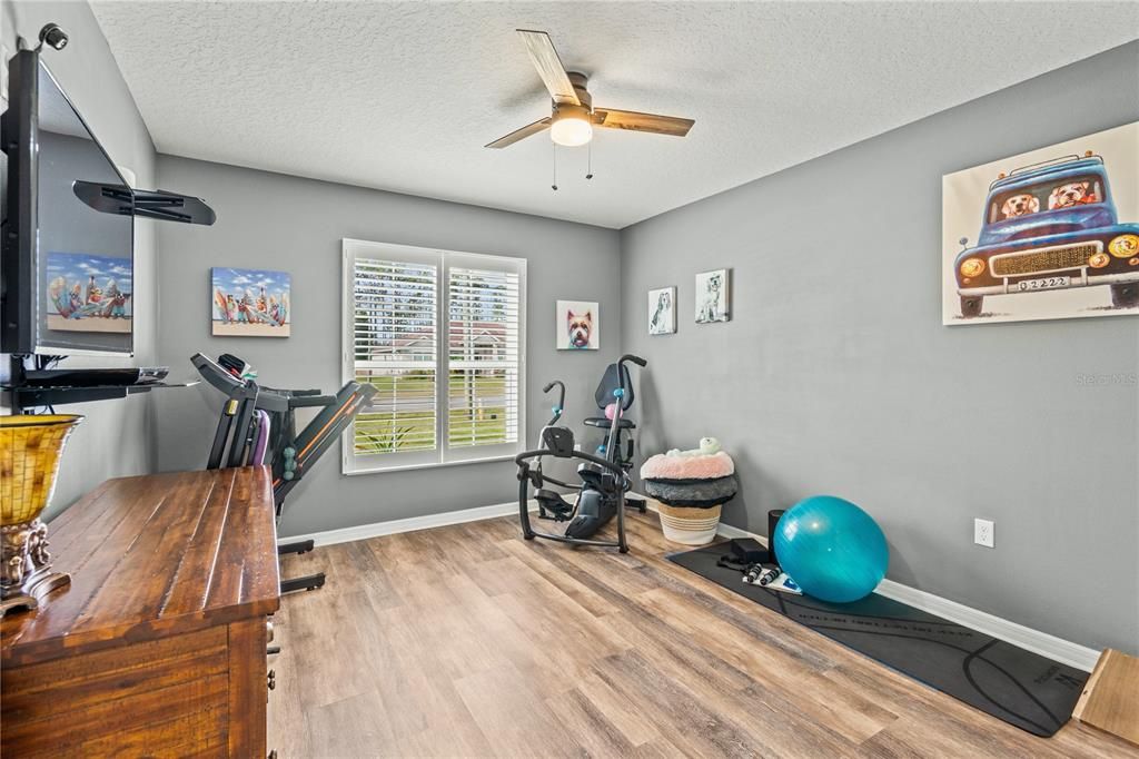 For Sale: $510,000 (4 beds, 2 baths, 2205 Square Feet)