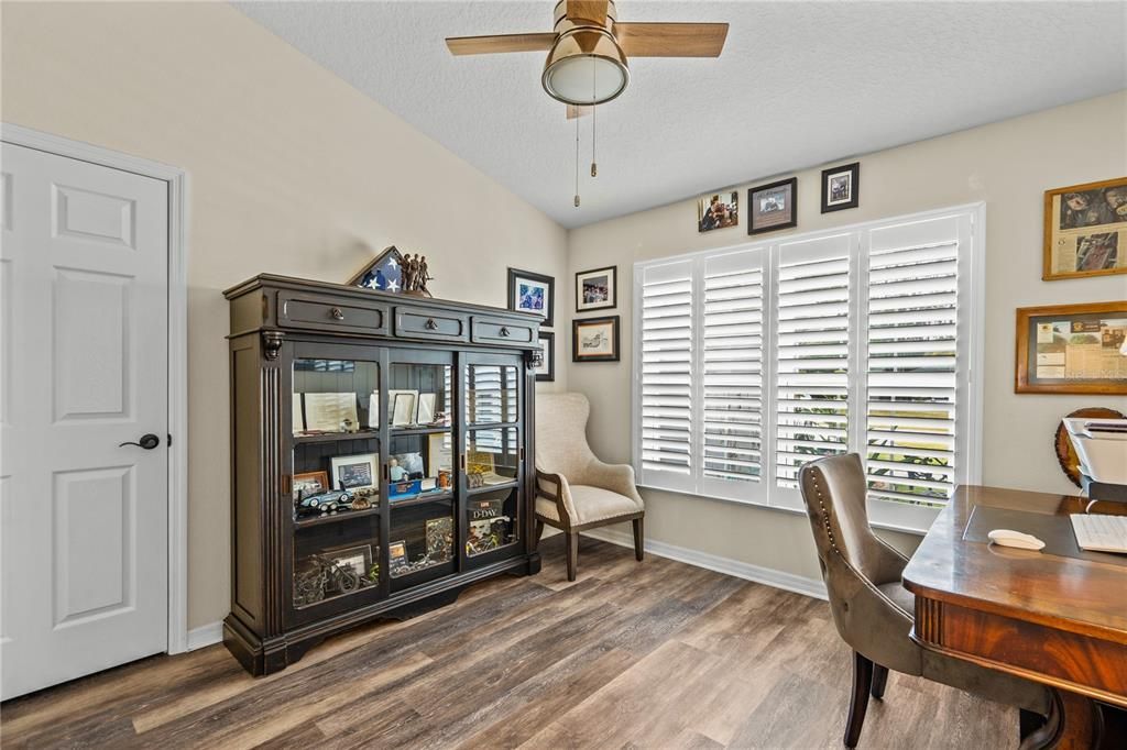 For Sale: $510,000 (4 beds, 2 baths, 2205 Square Feet)