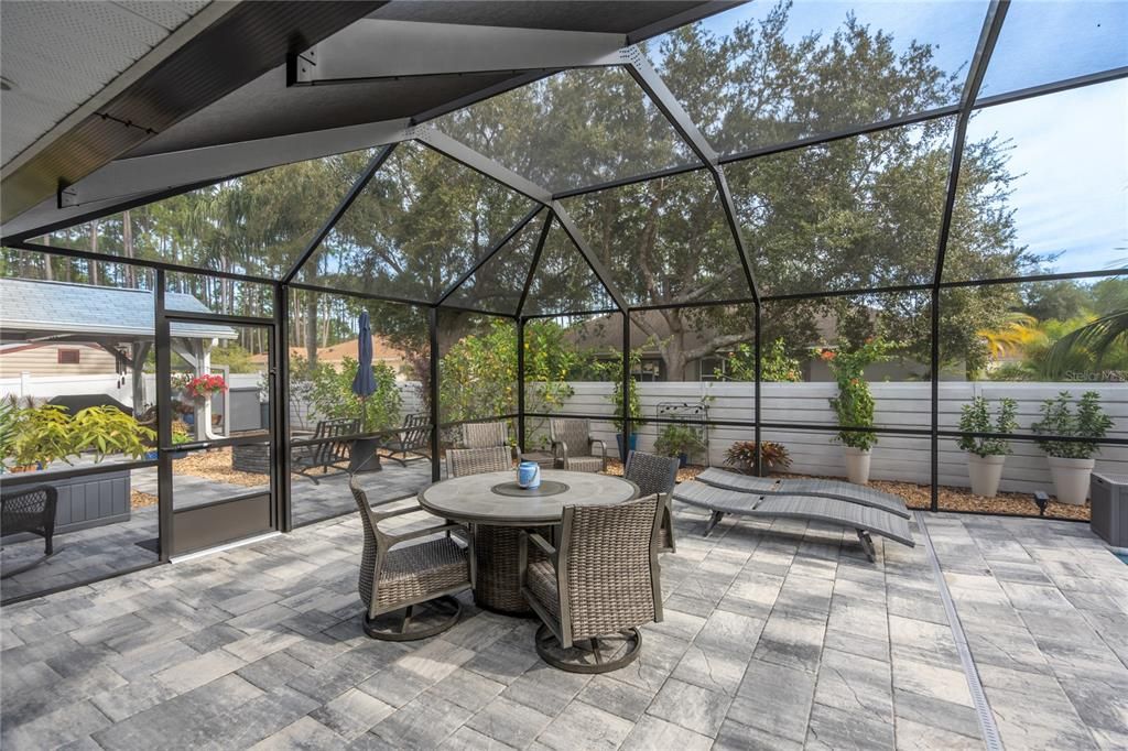 For Sale: $510,000 (4 beds, 2 baths, 2205 Square Feet)