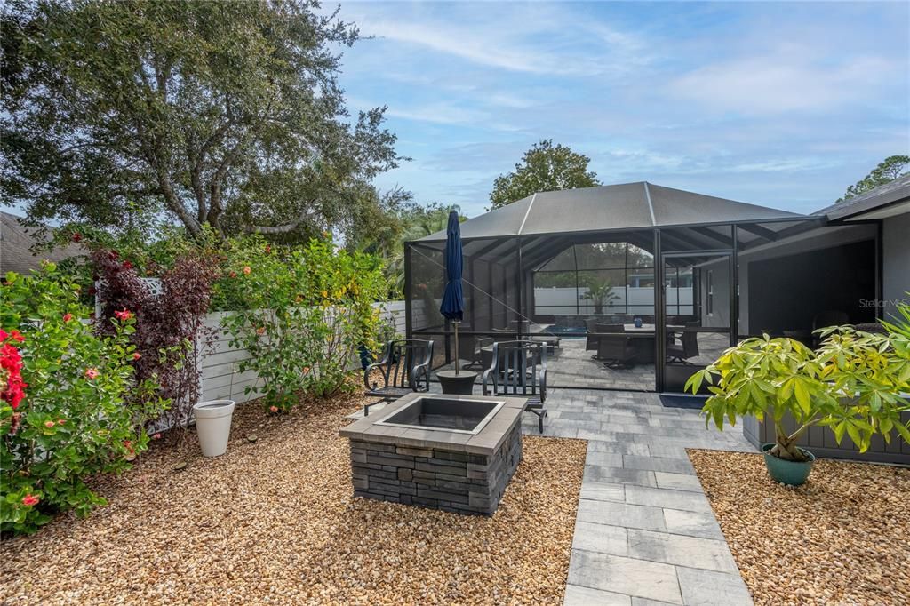 For Sale: $510,000 (4 beds, 2 baths, 2205 Square Feet)