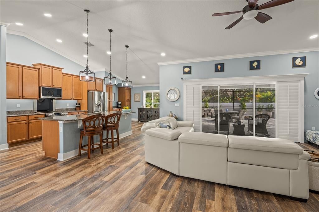 For Sale: $510,000 (4 beds, 2 baths, 2205 Square Feet)