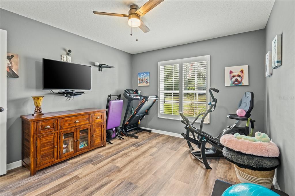 For Sale: $510,000 (4 beds, 2 baths, 2205 Square Feet)